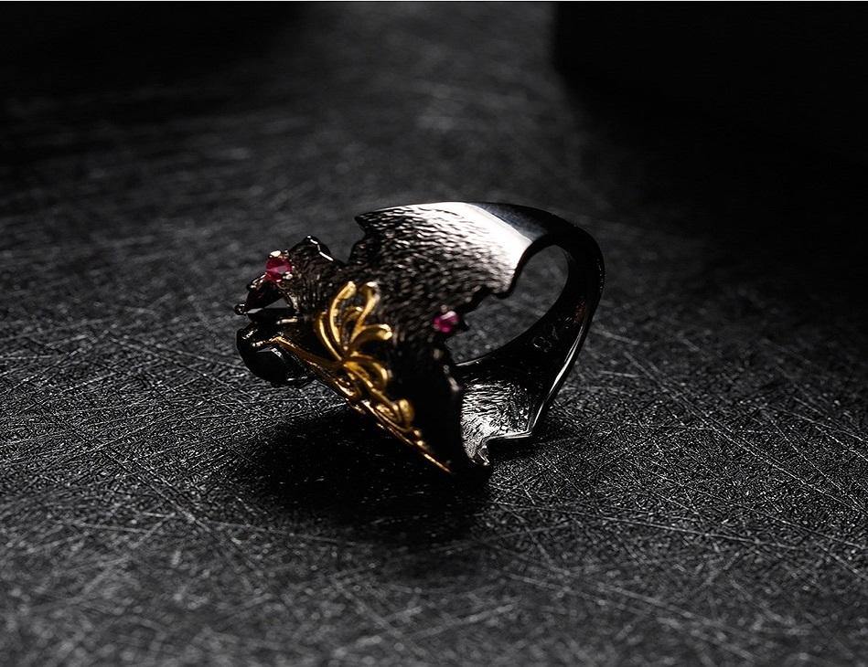 Handmade Equinox Flower Garnet Gemstones Ring